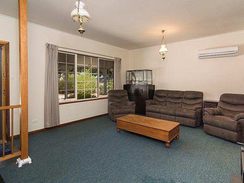 40 Parker Avenue, Strathalbyn SA 5255