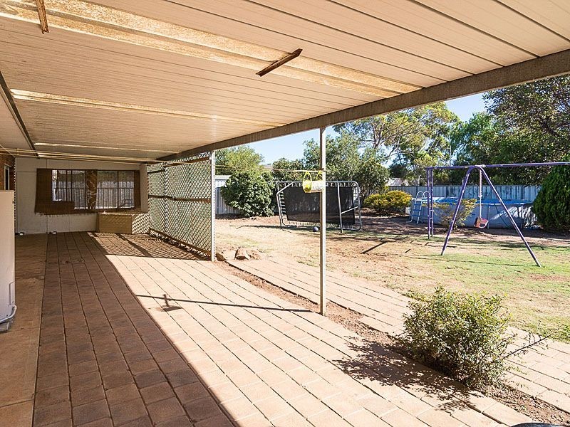 40 Parker Avenue, Strathalbyn SA 5255