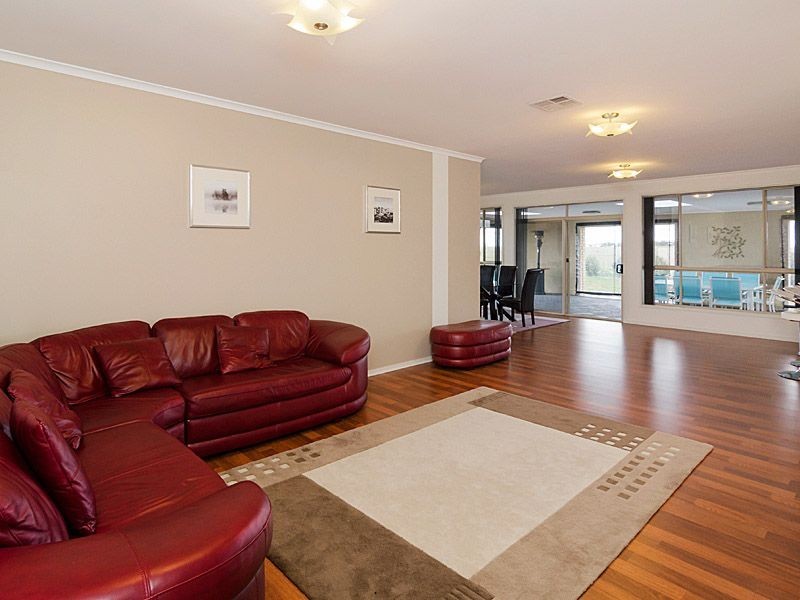 74 Lockaba Drive, Strathalbyn SA 5255