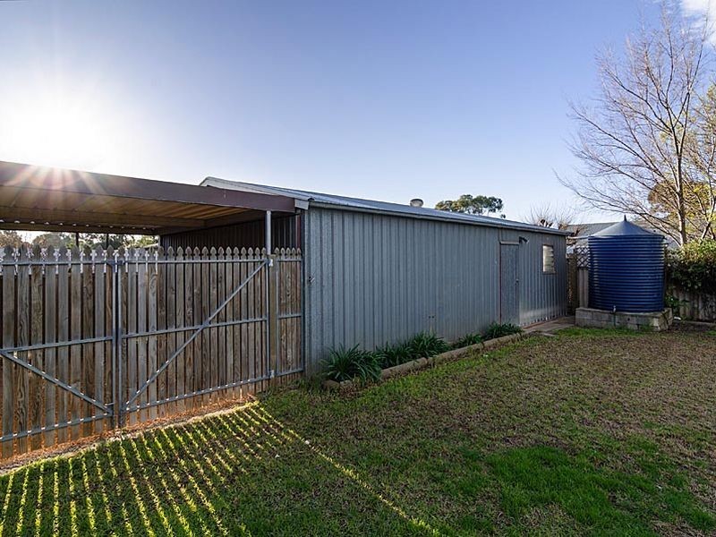 32 Langhorne Creek Road, Strathalbyn SA 5255