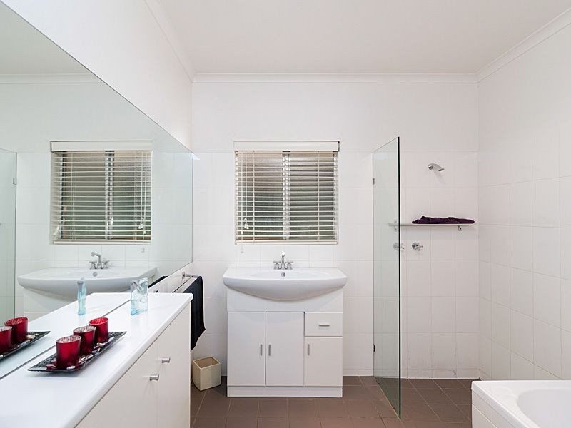 8 Langhorne Creek Road, Strathalbyn SA 5255