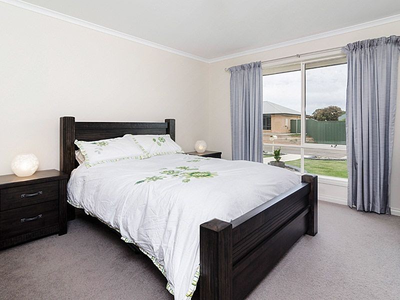 8 Burgess Court, Strathalbyn SA 5255
