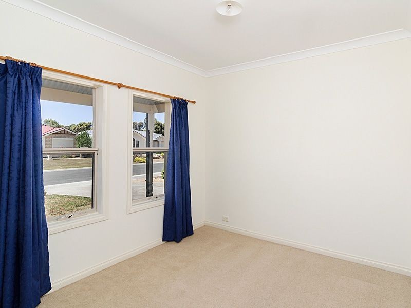 20 Strathmont Drive, Strathalbyn SA 5255