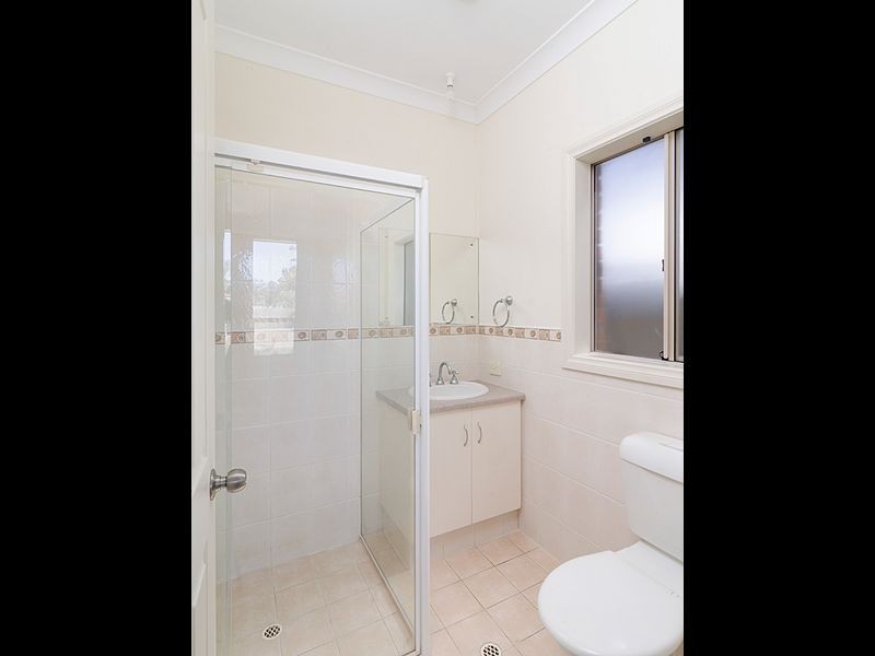 20 Strathmont Drive, Strathalbyn SA 5255