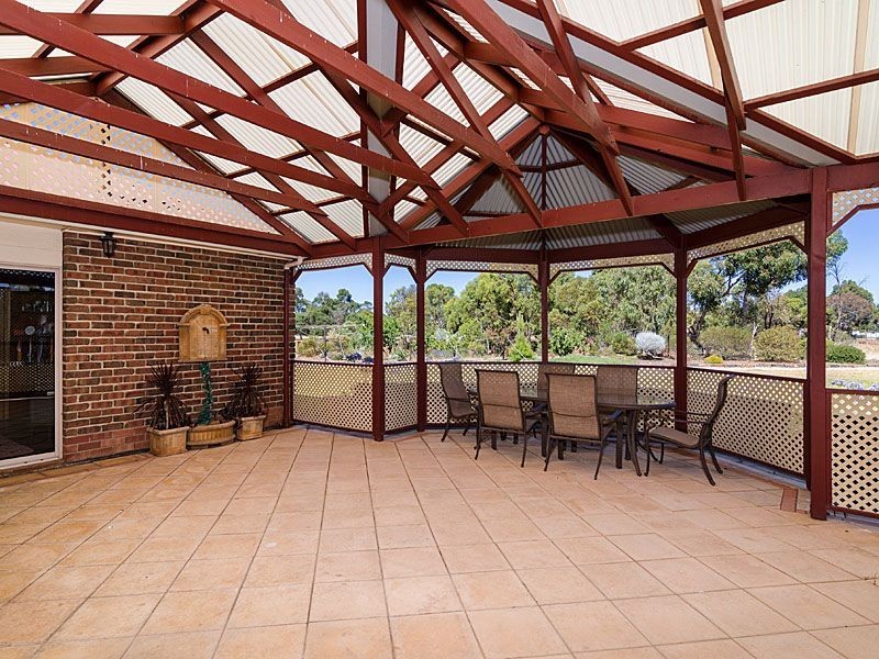 163 Lines Road, Strathalbyn SA 5255