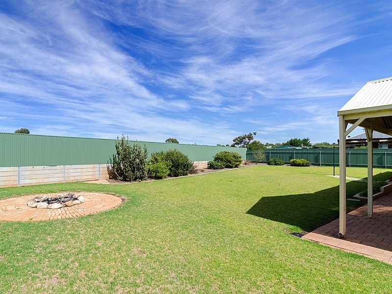 20 Elsie Drive, Strathalbyn SA 5255