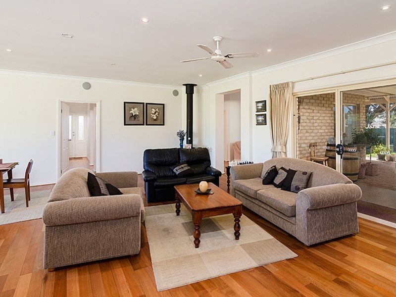 20 Elsie Drive, Strathalbyn SA 5255