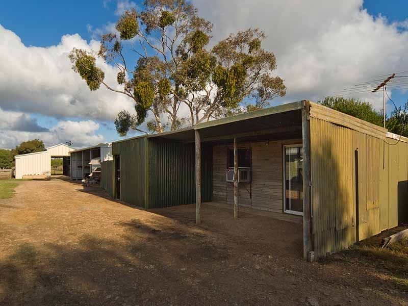 742 Finniss Clayton Road, Finniss SA 5255