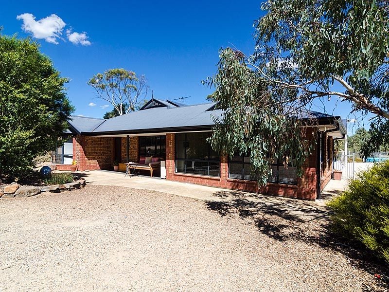 33 Waterman Road, Strathalbyn SA 5255
