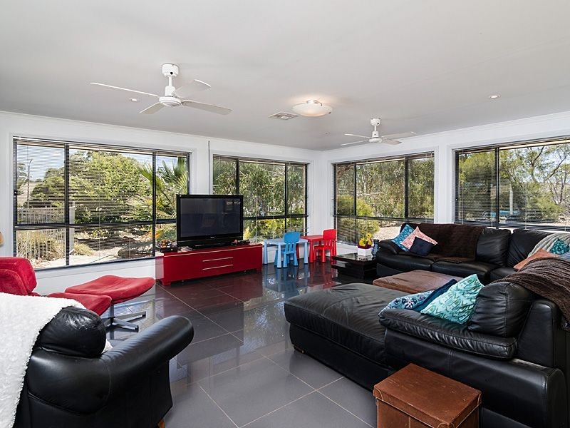 33 Waterman Road, Strathalbyn SA 5255