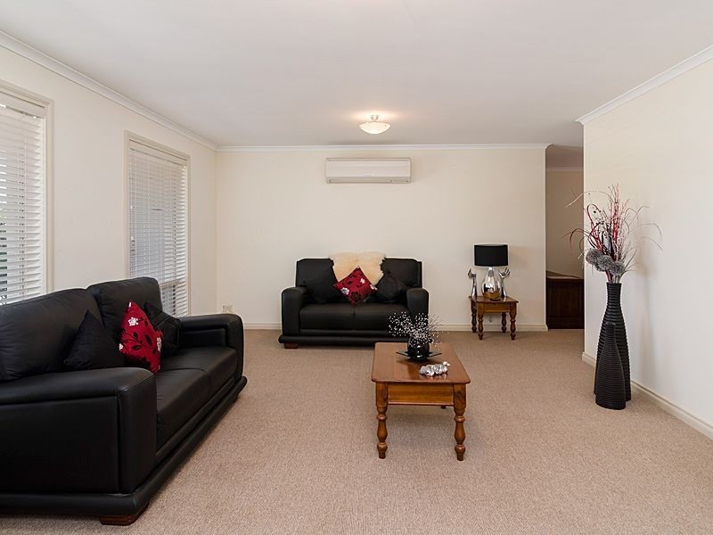 38 Strathmont Drive, Strathalbyn SA 5255