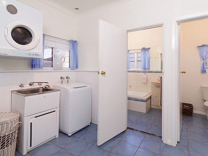 10 Adams Street, Strathalbyn SA 5255