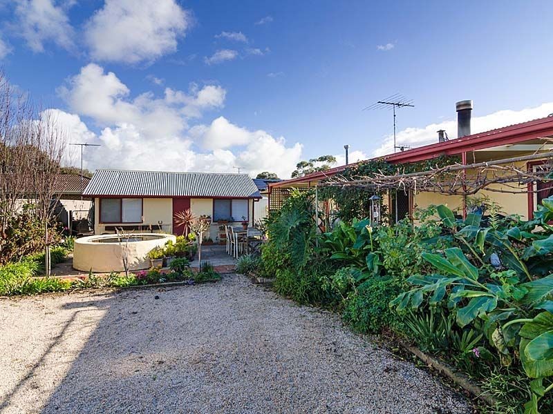 10 Adams Street, Strathalbyn SA 5255