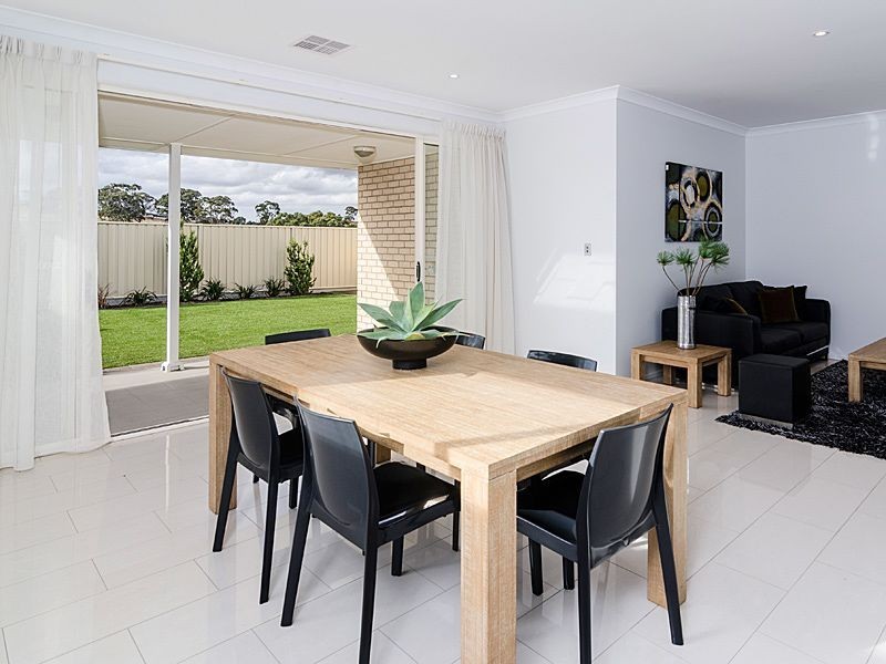 8 Sullivan Road, Strathalbyn SA 5255