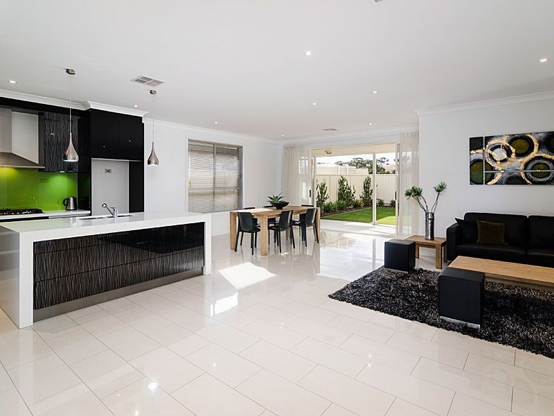 8 Sullivan Road, Strathalbyn SA 5255