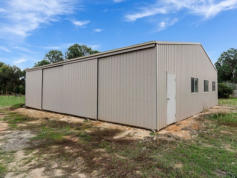 94 Moore Road, Strathalbyn SA 5255
