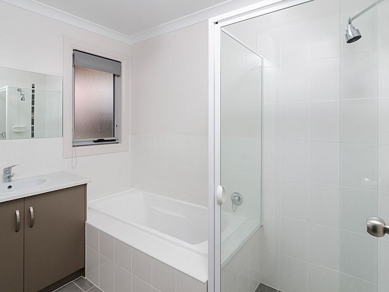 11 Lake Road, Milang SA 5256