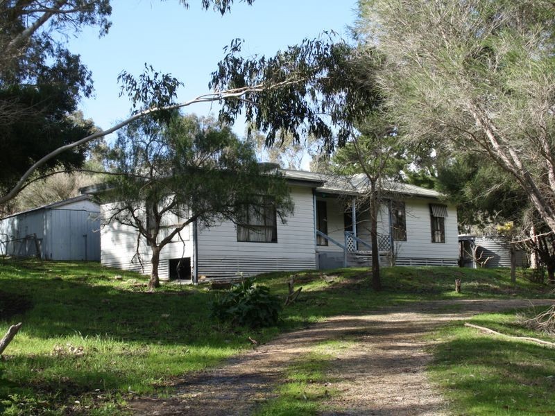 1585 Bull Creek Road, Ashbourne SA 5157