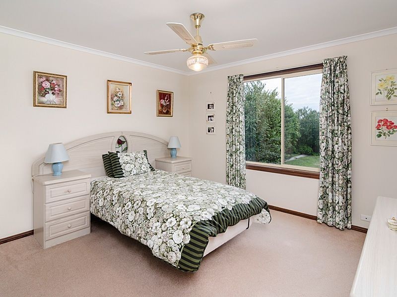 13 Hooper Road, Strathalbyn SA 5255