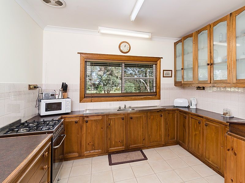 27 Adelaide Road, Strathalbyn SA 5255