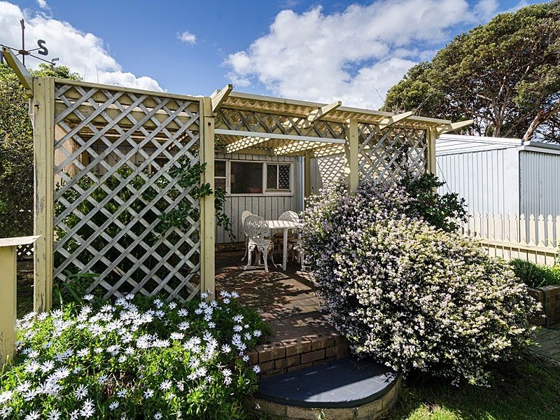 18 Island View Drive, Clayton SA 5256
