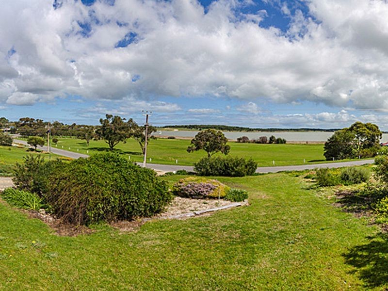 18 Island View Drive, Clayton SA 5256