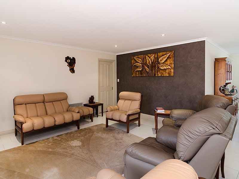 38 Strathmont Drive, Strathalbyn SA 5255