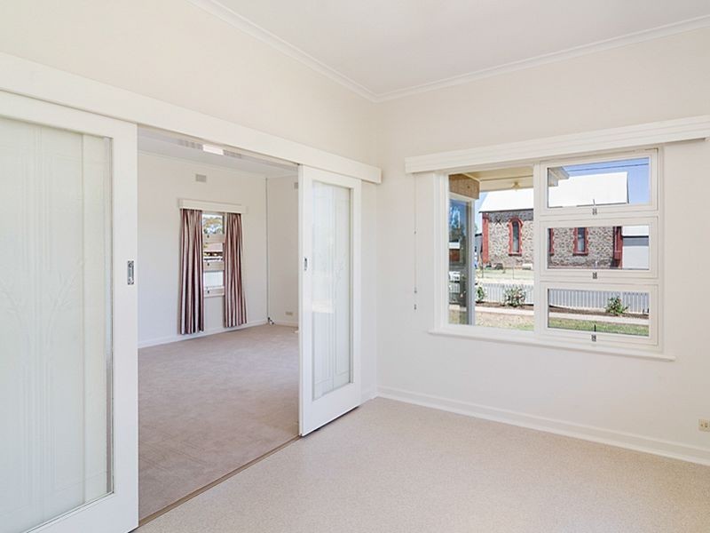 30 Murray Street, Strathalbyn SA 5255