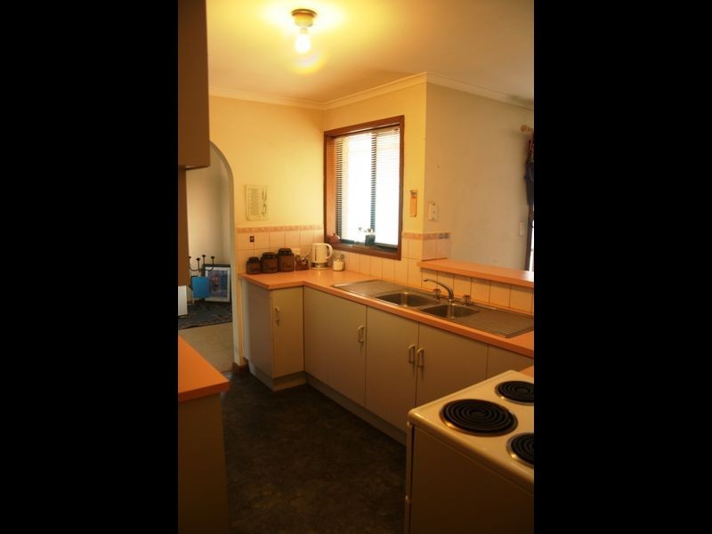 4 Wyatt Road, Strathalbyn SA 5255