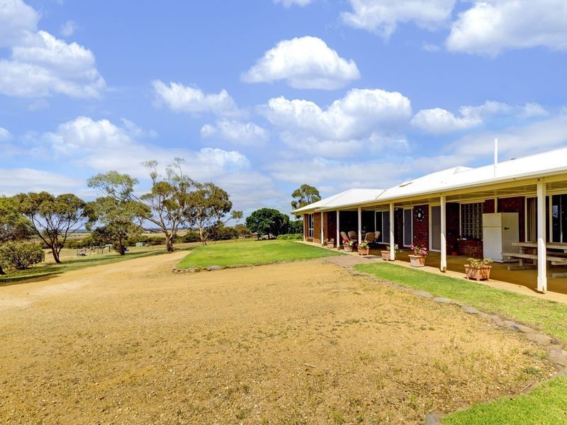 24 Allandale Road, Strathalbyn SA 5255