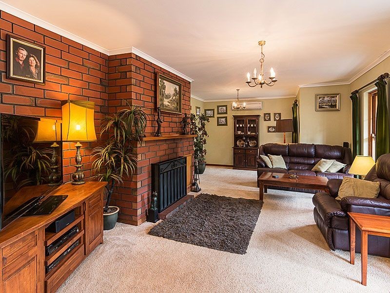 11 Fairfield Drive, Strathalbyn SA 5255