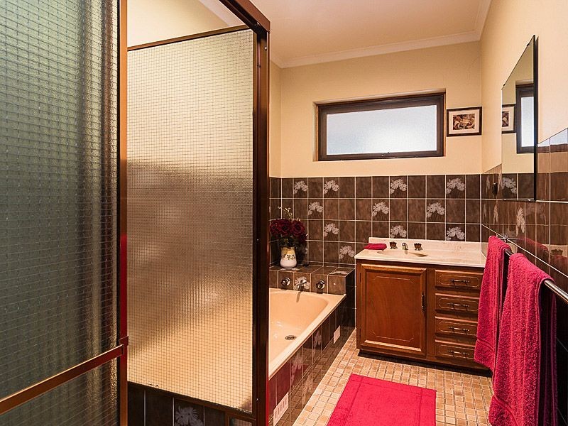 11 Fairfield Drive, Strathalbyn SA 5255