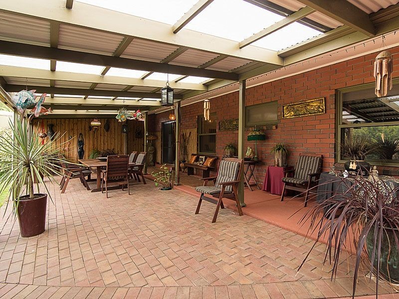 11 Fairfield Drive, Strathalbyn SA 5255