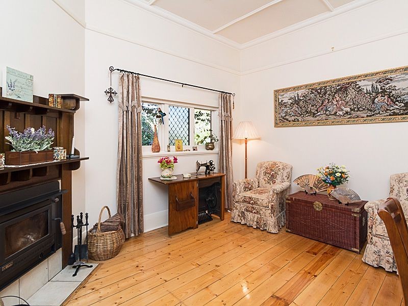 24 Sandergrove Road, Strathalbyn SA 5255