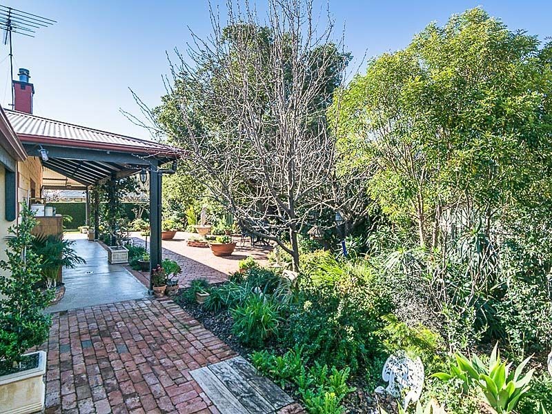 24 Sandergrove Road, Strathalbyn SA 5255