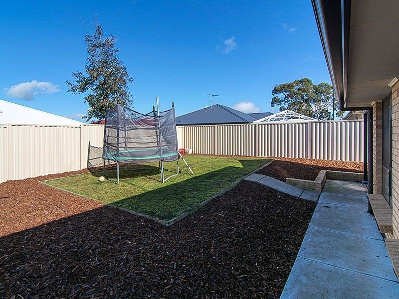 77 Hampden Way, Strathalbyn SA 5255