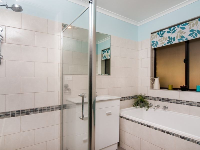 64 Marchant Road, Strathalbyn SA 5255