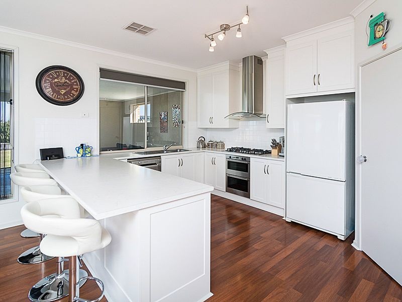 74 Lockaba Drive, Strathalbyn SA 5255