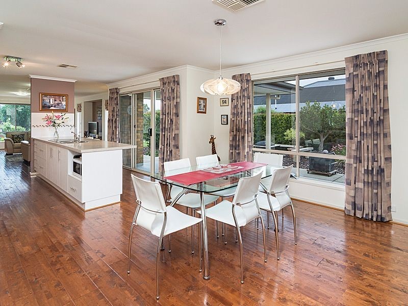 17 Bateman Street, Strathalbyn SA 5255