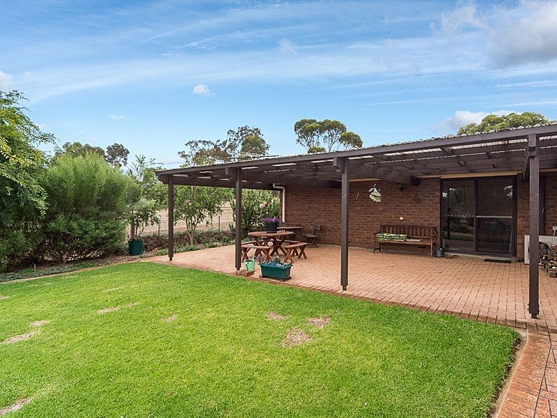 33 Avenue Road, Strathalbyn SA 5255