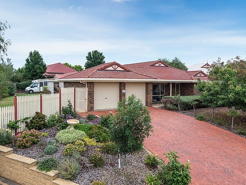 2 Bonnar Court, Strathalbyn SA 5255