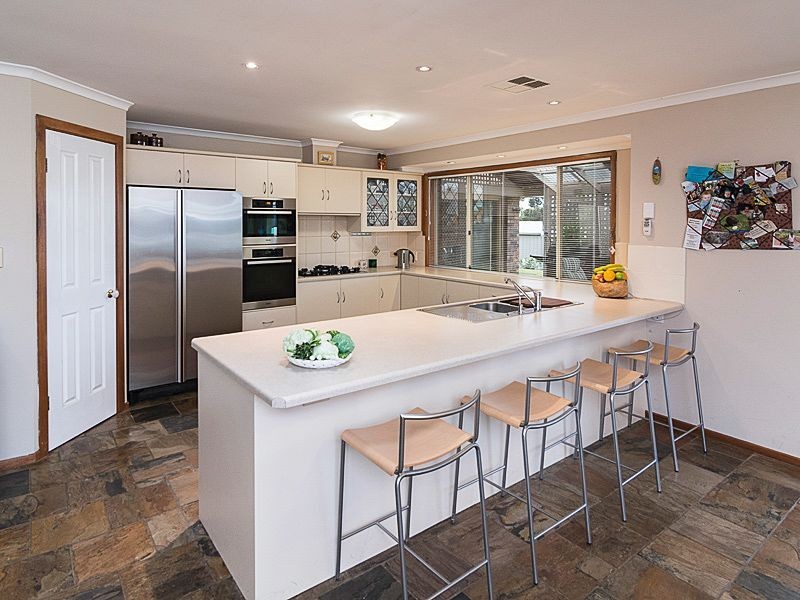 2 Bonnar Court, Strathalbyn SA 5255
