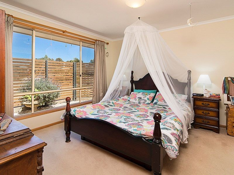 93 Phillips Hill Road, Paris Creek SA 5201