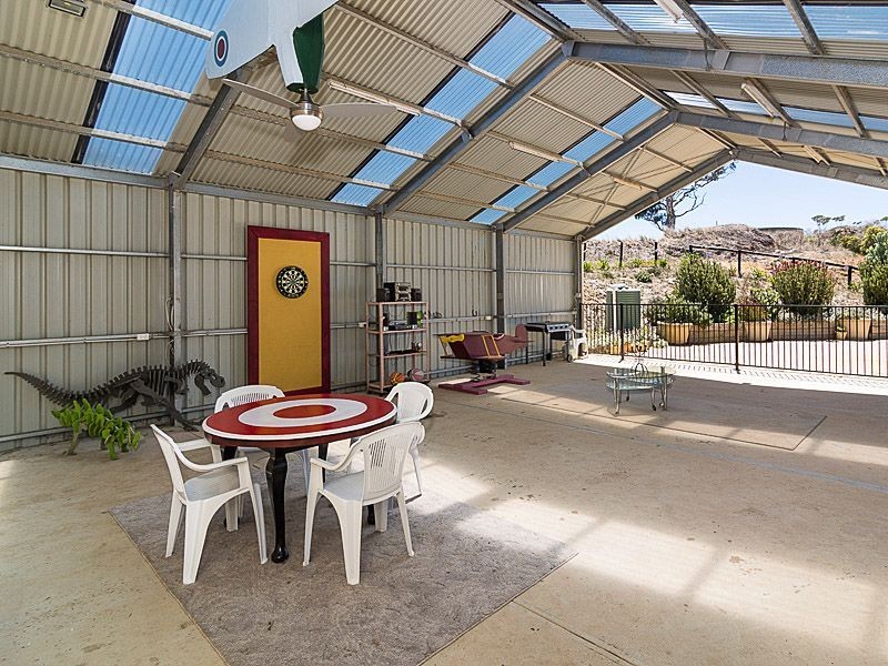 93 Phillips Hill Road, Paris Creek SA 5201