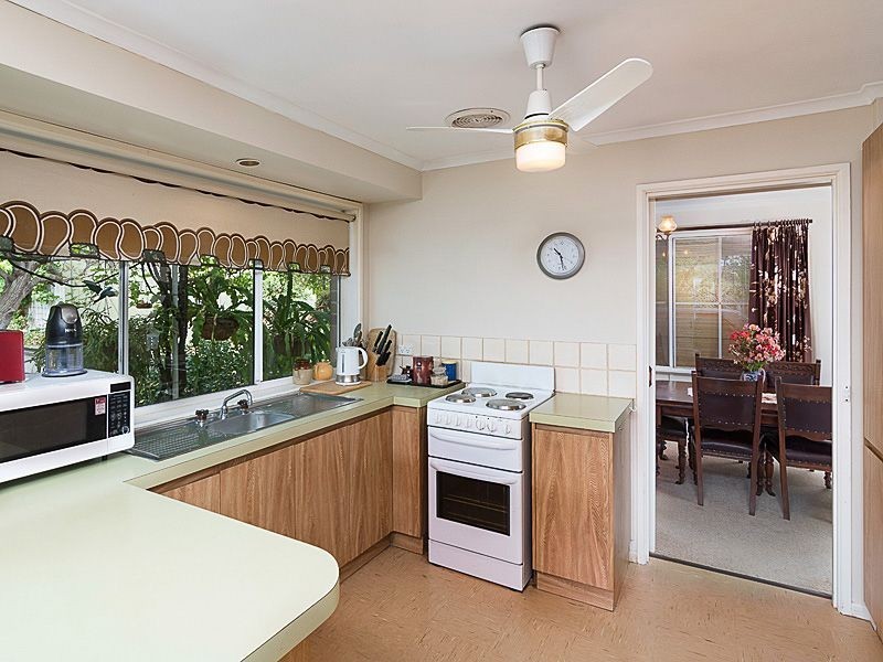 14 Stephens Avenue, Strathalbyn SA 5255