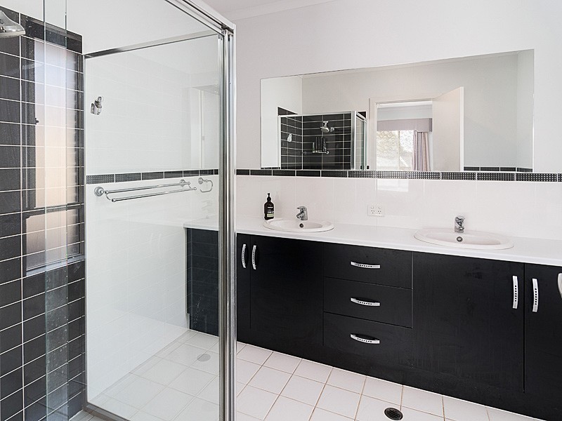 9 Lee Court, Strathalbyn SA 5255