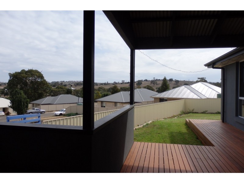 14 Jarrett Street, Strathalbyn SA 5255