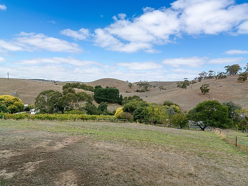 142 McHarg Creek Road, Ashbourne SA 5157