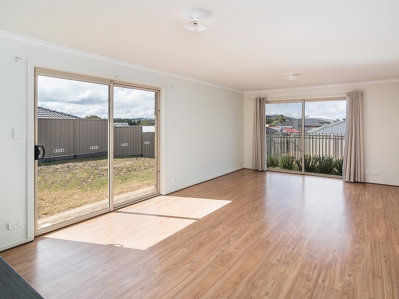 30 Belmont Crescent, Mount Barker SA 5251