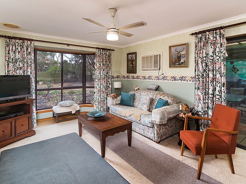35 Roper Road, Strathalbyn SA 5255